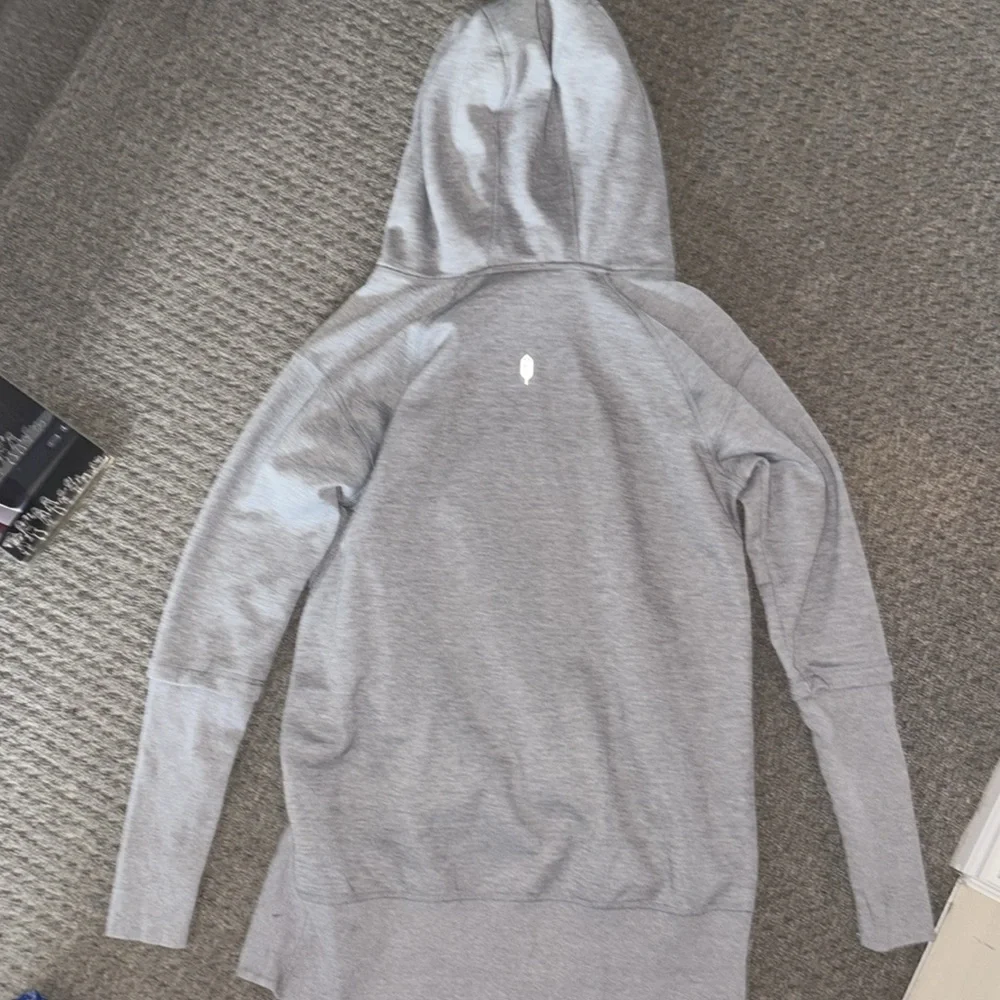 INDYGENA TIMEA HOODIE in GREY - Picture 7 of 10